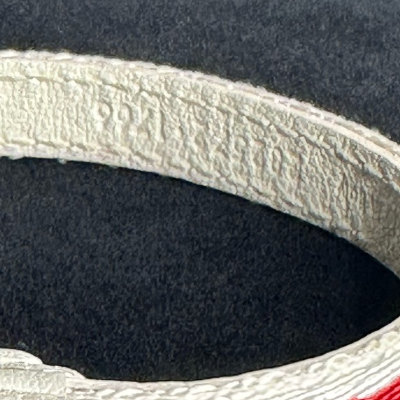 Gucci Limited Edition “Gucci Loves You” Bracelet With Box, Ribbon, & Envelope - Picture 16 of 16